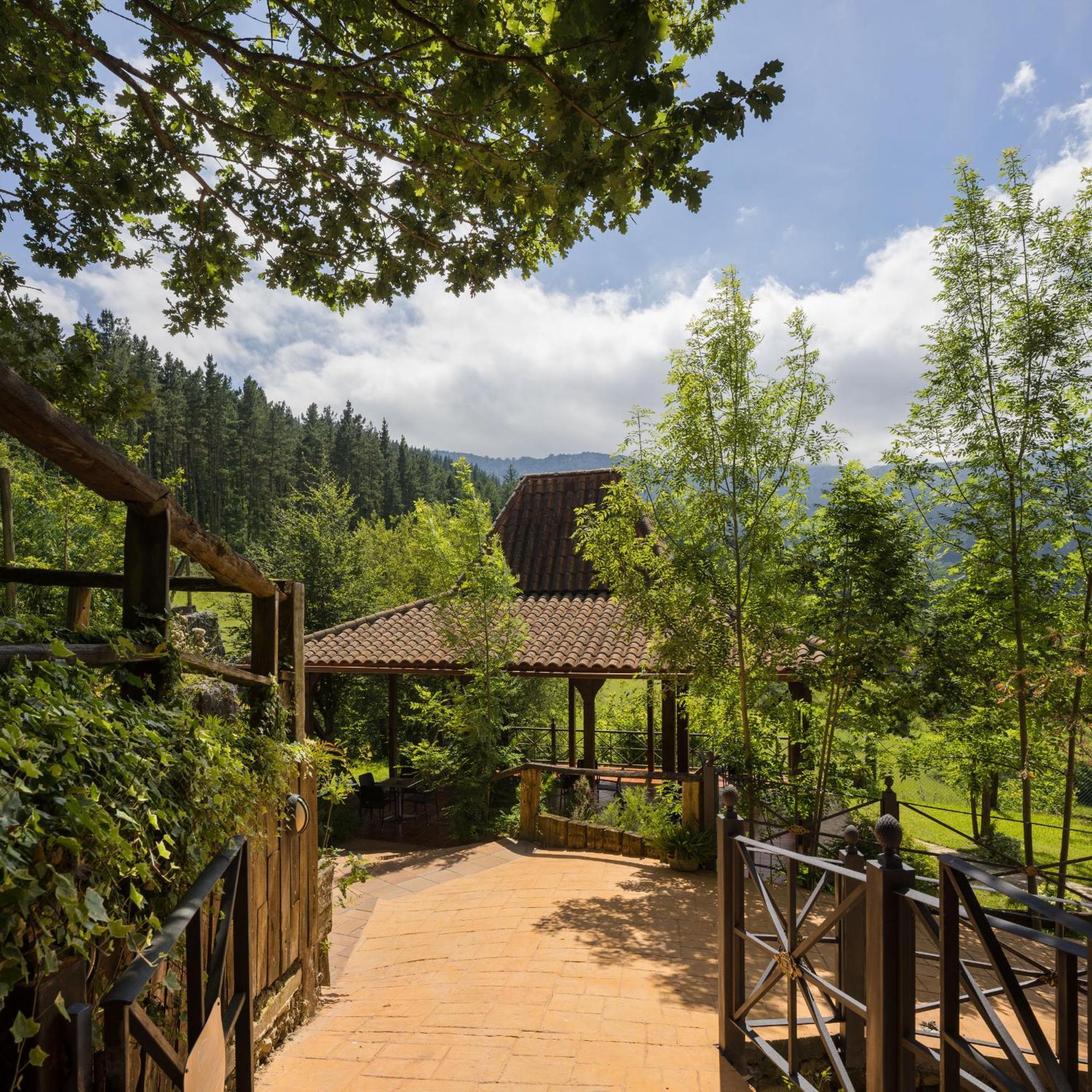 Hotel & Spa Etxegana Zeanuri Exterior foto